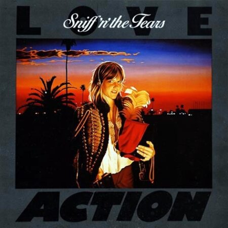 Sniff ´n´tears. Love action