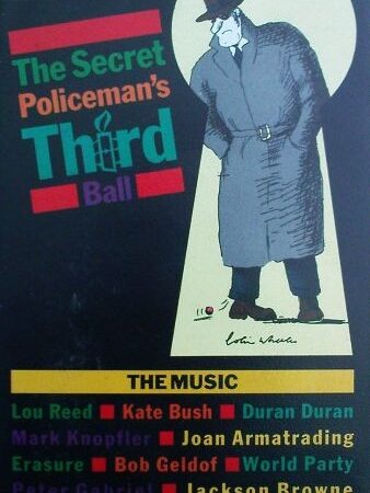 VHS The secret policeman´s third ball The Music