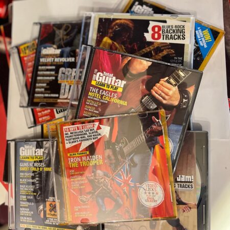 Paket 9. CD:s Total Guitar 10 st osorterade